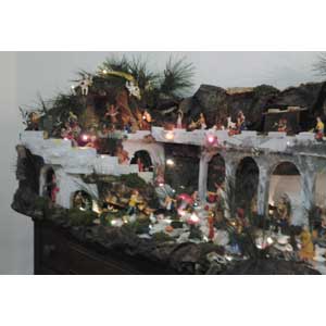 Christmas crib and Nativity scene pictures of the year 2017